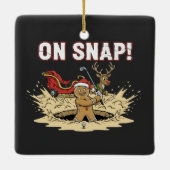 Oeps! Grappige kerstman van peperkoek speelt golf Keramisch Ornament (Achterkant)