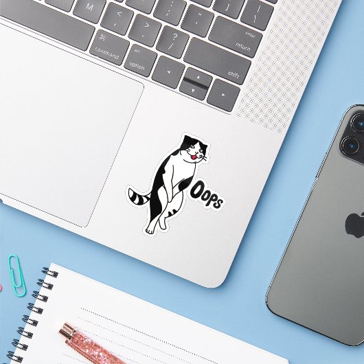 Oeps, kat sticker (Laptop met iPhone)