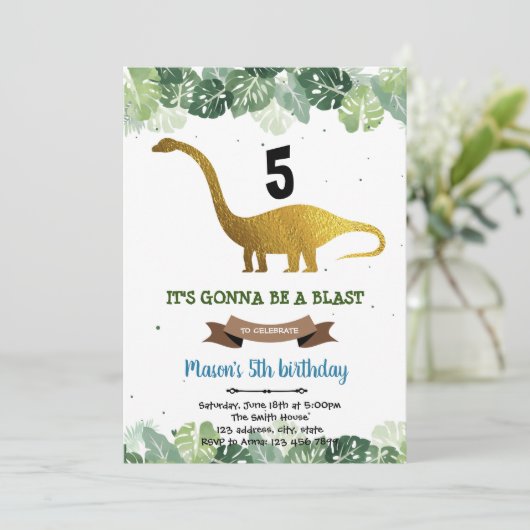 Oerwoud Gold dinosaur verjaardagsuitnodiging Kaart (Staand voorkant)