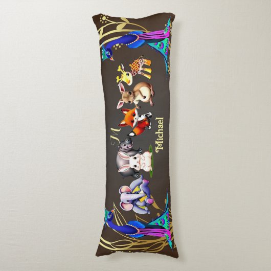 Oerwoud Safari Peacock Olifant Haas Rhino Monogram Lichaamskussen (Voorkant Verticaal)