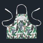 Oerwoud Zebra Elephant Giraffe Safari Animals Schort<br><div class="desc">Dit schattige en moderne dessin is perfect voor het dierenvriend. Het heeft handgetekende safari dierenillustraties waaronder zebra's, olifanten en giraffen met oerwouden bladeren op een eenvoudige witte achtergrond. Het kleurenschema omvat bosgroen, heldergroen, grijs, bruin, geel, zwart en wit. Het is een trendy en leuk patroon. Geniet van dit handgetekende illustratiepatroon...</div>