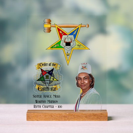 OES Worthy Matron Acryl Bord (Neutraal)