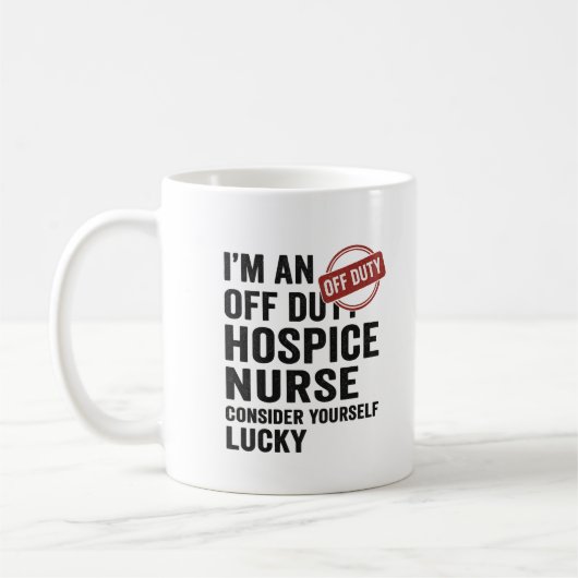 Off Duty Hospice Nurse Grappig Cadeau Koffiemok (Links)
