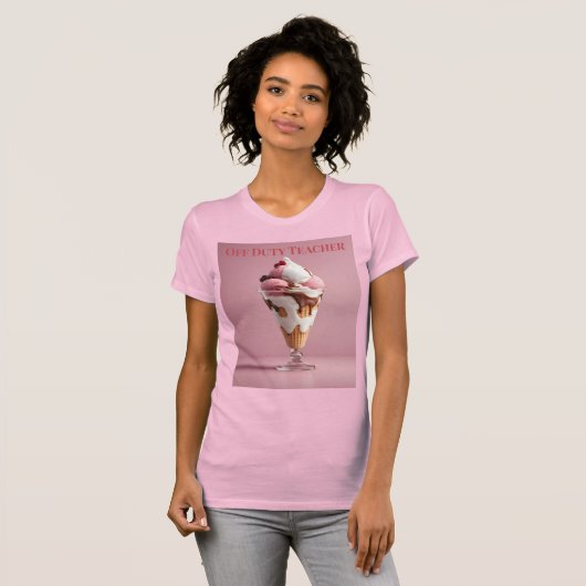 Off Duty Roze Sundae T-shirt (Voorkant volledig)