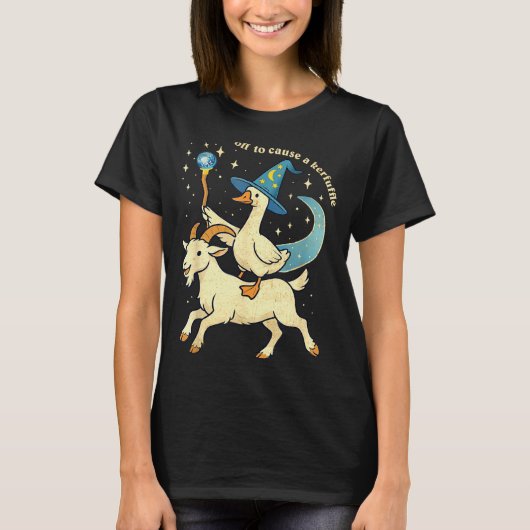 Off To Cause A Kerfuffle Funny Chaotic Weird Anima T-shirt (Voorkant)