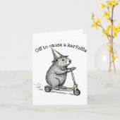 Off To Cause A Kerfuffle Weirore Sayings Funny Mem Kaart (Gele Bloem)