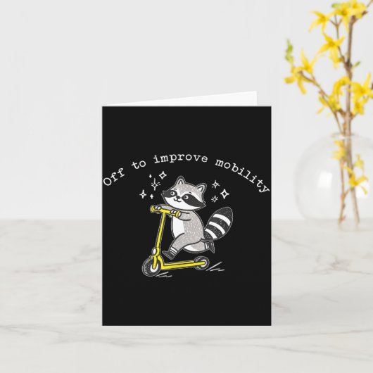 Off To Improve Mobility Funny Raccoon Pt Physical Kaart (Gele Bloem)