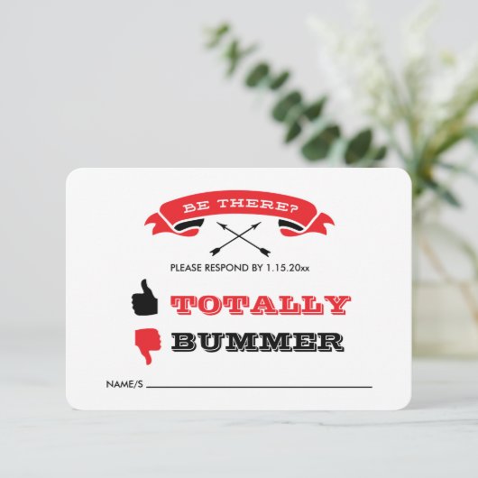 Offbeat Wedding RSVP - Zwart en Rood (Staand voorkant)