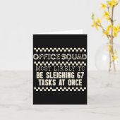 Office Squad Most Likely To Be Sleighing 67 Tasks Kaart (Gele Bloem)