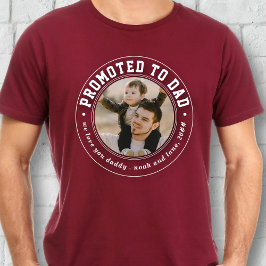 Officieel gepromoveerd tot Dad Classic Red Badge P T-shirt