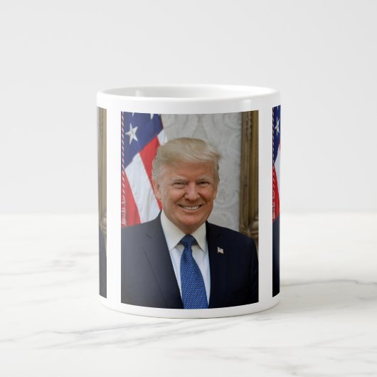 Officieel portret van Donald Trump Grote Koffiekop (Voorkant)
