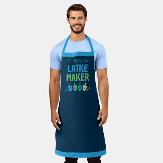 Officiële Latke Maker Hanukkah Schort (Gedragen)