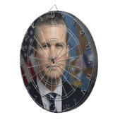 Officiële Pete Hegseth Dartbord (Voorkant Rechts)