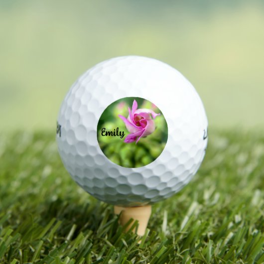 Offset Pink Bud gepersonaliseerde golfballen (Insitu Shirt)