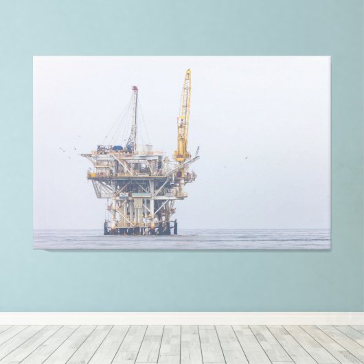 Offshore Olie Rig in mistige oceaan Canvas Afdruk (Insitu (Houten vloer))