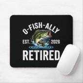 Ofishally Retired 2026 Funny Fishing Retirement Fi Muismat (Met muis)