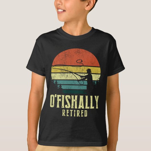 Ofishally Retired Funny Fishing Retirement  T-shirt (Voorkant)