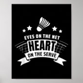 Ogen op het hart van het net op de serveerbadminto poster (Voorkant)
