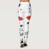  ogen, rood lippatroon. leggings (Achterkant)