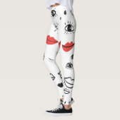  ogen, rood lippatroon. leggings (Links)