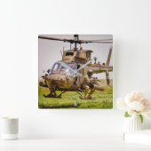 OH-58D KIOWA VIERKANTE KLOK (Huis)