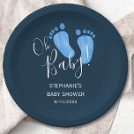 Oh Baby Feet Navy Blue Baby shower Papieren Bordje<br><div class="desc">Deze eenvoudige en stijlvolle baby showers papieren borden zijn versierd met schattige handbeschilderde waterverf babyvoetjes in pastelblauw op een donkerblauwe achtergrond. Ze zeggen Oh Baby in stijlvolle scripttypografie. Gemakkelijk aan te passen. Omdat we ons kunstwerk creëer, zult u dit exacte afbeelding van andere ontwerpers niet vinden. Originele Waterverf © Michele...</div>