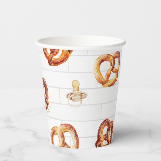 Oh Baby Pretzels & Fopspenen Neutraal Baby shower Papieren Bekers (Achterkant)