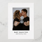 Oh Baby Silver Script Photo Baby shower Folie Uitnodiging (Achterkant)