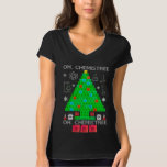 Oh Chemistree Chemist Tree Funny Science Kerstmis T-shirt<br><div class="desc">Oh Chemist Tree Chemistree Funny Science Chemistry kerstcadeaus. Funny chemical Elements chemistry kerstboomkostuum voor mannelijke leerkrachten of voor alle wetenschapsliefhebbers en scheikundedocenten, nerds, geeks en periodieke liefhebbers. Perfect Shirt voor chemieliefhebbers om op kerstfeest op school te draag. Het dragen van deze grappige chemiekast op kerstvakantie om je liefde en passie...</div>