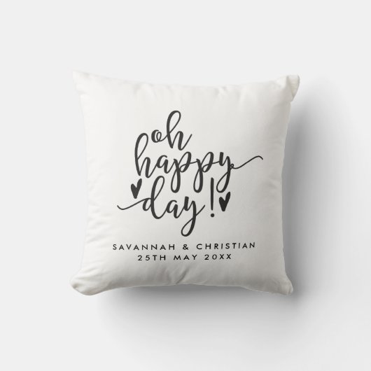 Oh Happy Day Script Personalized Wedding Pillow Kussen (Voorkant)