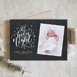 Oh Heilige Night Script Rustic Chalkboard Foto Feestdagenkaart<br><div class="desc">Oh,  heilige nacht de sterren schijnen helder.. Verstuur vakantiegroeten met deze aanpasbare vakantiefotokaart. Het is voorzien van een script dat 'Oh heilige avond' met een feestelijk vakantiepatroon op faux chalkboard. Personaliseer door namen,  foto's en andere details toe te voegen. Deze vakantiekaart zal ook perfect zijn als een vakantiegeboorteaankondiging.</div>