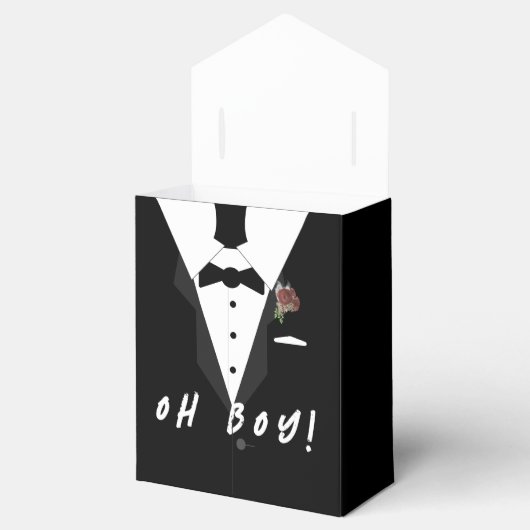 Oh jongen! Tuxedo Favor Box Bedankdoosjes (Geopend)