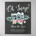 Oh Snap Camera Hashtag Weddenschap Poster<br><div class="desc">Oh onverwacht Hashtag Wedding Sign met een modern lettertype met een grijze camera met een flauw accent op een zwarte achtergrond. Gemakkelijk om de grootte te veranderen en met uw informatie aan te passen.</div>