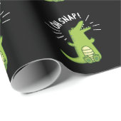 Oh Snap Funny Snapping Crocodile Pun Dark BG Cadeaupapier (Rol Hoek)