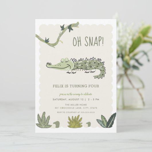 Oh Snap Moeras Krokodil Verjaardag Uitnodiging (Staand voorkant)