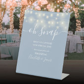Oh Snap Wedding String Lights Dusty Blue Reclamebord Met Voetstuk