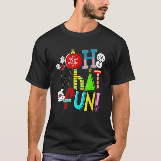 Oh What Fun Christmas Shirt With Wreath And Tree (Voorkant)