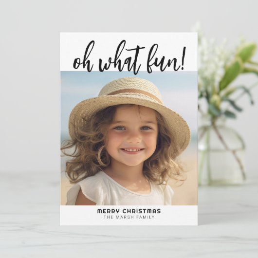 Oh What Fun - Moderne minimale galerijfoto - zwart (Staand voorkant)