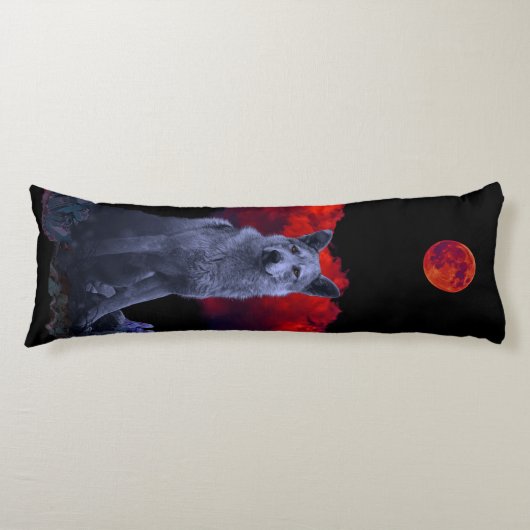 Oh Wolf Moon | Gothic Body Pillow Lichaamskussen (Voorkant)