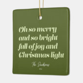 Oh Zo Vrolijk Kerstmis moderne Kaart Groen Keramisch Ornament (Links)