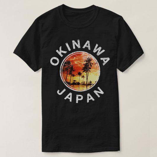 Okinawa Japan  Retro Sunset T-shirt (Design voorkant)
