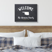 Oklahoma Familie Monogram Welkomstbord Canvas Afdruk (Insitu (Slaapkamer))