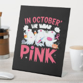 Oktober We Draag Roze Verpleegster Borstkanker Bew Reclamebord Met Voetstuk (Insitu)