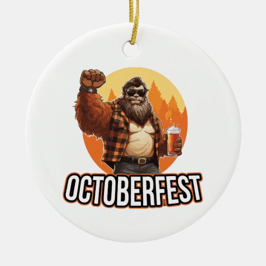 Oktoberfeest Bigfoot Keramisch Ornament (Voorkant)