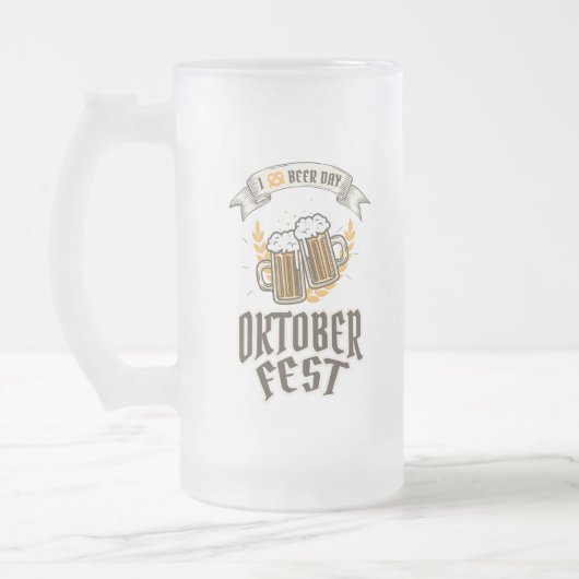 Oktoberfest Beer Festival Matglas Bierpul (Links)