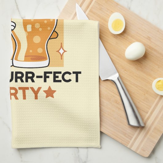 Oktoberfest Cat Party Paws en Pints Theedoek (Quarter Fold)