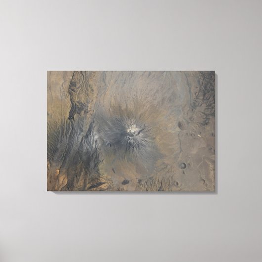 Ol Doinyo Langai in Tanzania Canvas Afdruk (Voorkant)