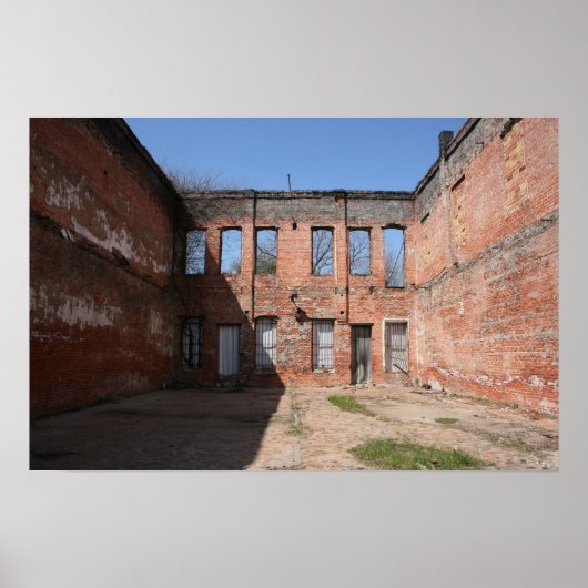 Old Abandoned Building in Shreport, Louisiana Poster (Voorkant)