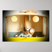 Old and dirty interior scratch build design poster (Voorkant)