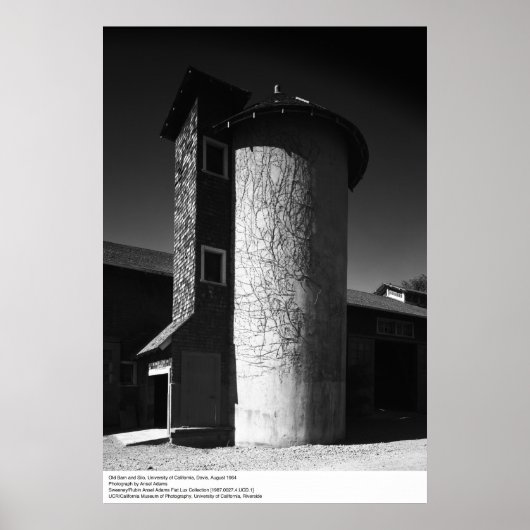 Old Barn and Silo, UCD, 1964 Poster (Voorkant)